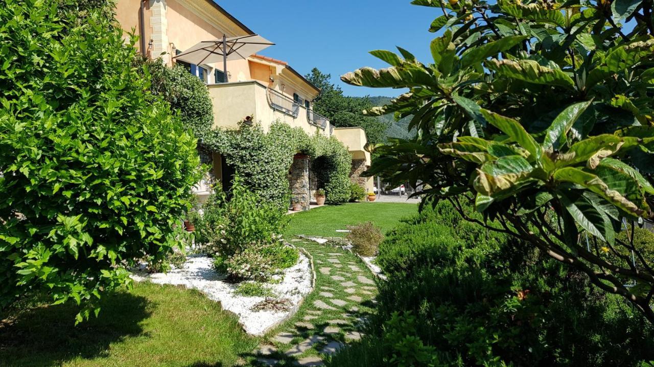 Villa Claudia Quiliano Exteriör bild